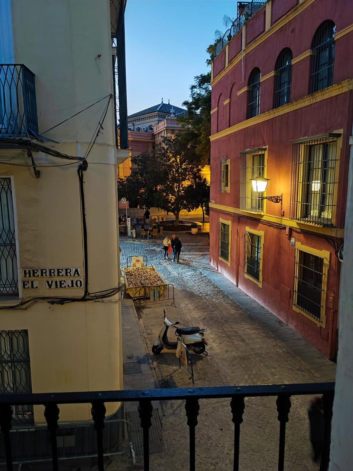 Independent Beautiful House Seville City Center With Private Parking Extérieur photo